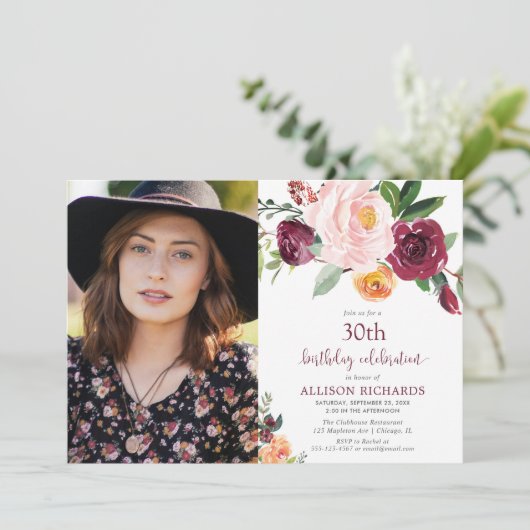Herfst bloemenbordeaux blozen roze verjaardagsfoto kaart (Staand voorkant)