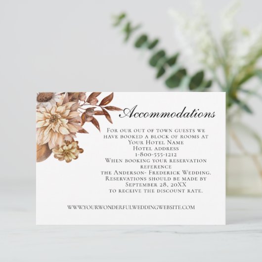 Herfst Bloemige Bladeren Bruiloft Accommodaties Informatiekaartje (Staand voorkant)