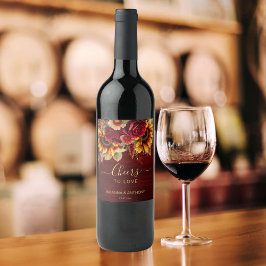 Herfst bruiloft bordeaux rozen zonnebloemen gejuic wijn etiket