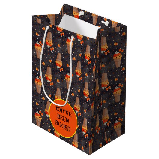Herfst Candy Corn Ice Cream Halloween Medium Cadeauzakje (Voorkant Gekanteld)