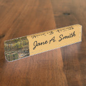 Herfst Creek met reflectie op Laurel Hill Park Naambordje (Zijkant)