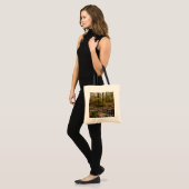 Herfst Creek met reflectie op Laurel Hill Park Tote Bag (Voorkant (model))