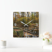 Herfst Creek met reflectie op Laurel Hill Park Vierkante Klok (Huis)