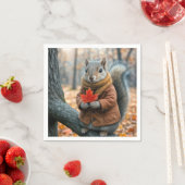 Herfst Eekhoorn Met Een Rode Maple Leaf Servet (Insitu)