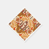 Herfst eekhoorn op off white servet (Hoek)