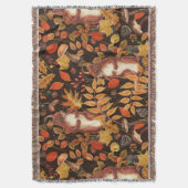 Herfst eekhoorns en flora op donkerbruin deken (Voorkant Verticaal)
