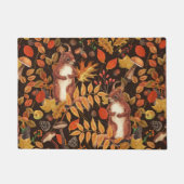 Herfst eekhoorns en flora op donkerbruin deurmat (Voorkant)