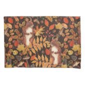 Herfst eekhoorns en flora op donkerbruin kussensloop (Voorkant-Links)