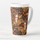 Herfst eekhoorns en flora op donkerbruin latte mok (Rechterhoek)