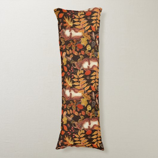 Herfst eekhoorns en flora op donkerbruin lichaamskussen (Voorkant Verticaal)