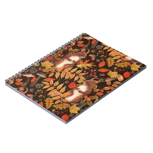 Herfst eekhoorns en flora op donkerbruin notitieboek (Linkerzijde)