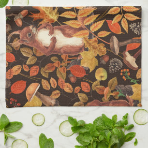 Herfst eekhoorns en flora op donkerbruin theedoek