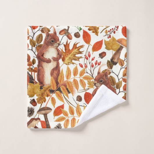 Herfst eekhoorns en herfst flora op off white bad handdoek (Wasdoekje)