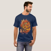 Herfst egel gemaakt van bladeren grappig t-shirt (Voorkant volledig)