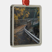 Herfst en brug over de Millers Metalen Ornament (Rechts)