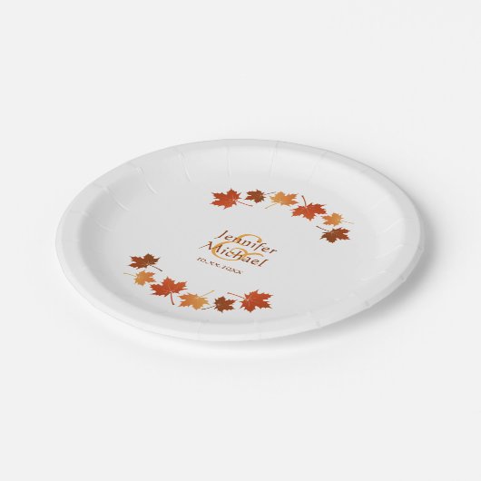 herfst esdoorn bladeren rustieke herfst bruiloft papieren bordje (Gekanteld)