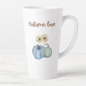 Herfst esthetische pompoenen en bloemen latte mok (Rechts)