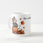Herfst Esthetische Schattigee Muis met Pompoen en Koffiemok (Voorkant links)