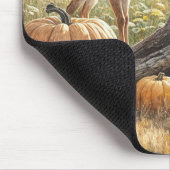 Herfst Fawn In Een Pompoen Patch Muismat (Hoek)