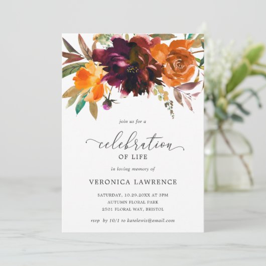 Herfst Floral Oranje Burgundy Celebration of Life Kaart (Staand voorkant)