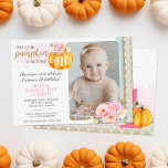 Herfst Floral Pumpkin Baby Girl's 1e Verjaardag Fo Kaart<br><div class="desc">Zoete vrouwelijke bloemen accentueren een heldere herfst pompoen speciaal voor de verjaardag van je kleine meisje. Perfect voor oktober- of november feesten, dit ontwerp combineert trendy waterverf styling en huisje chique esthetiek, met een vleugje speelse gouden sprankelende textuur. · Personaliseer het! Volg de sjabloon om jouw tekst toe te voegen...</div>