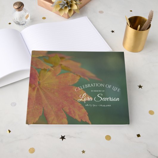 Herfst gekleurde bladeren Viering van het leven Me Gastenboek (Voorkant open)