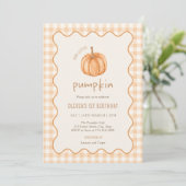 Herfst Gingham Kleine Pompoen Verjaardag Kaart (Staand voorkant)