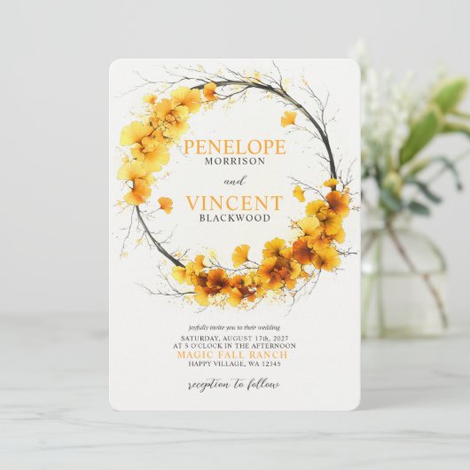 Herfst Ginkgo Biloba Krans bruiloft uitnodiging (Staand voorkant)