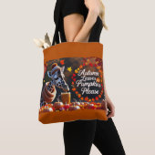 Herfst Giraffe met pompoen Latte Herfst Tote Bag (Dichtbij)