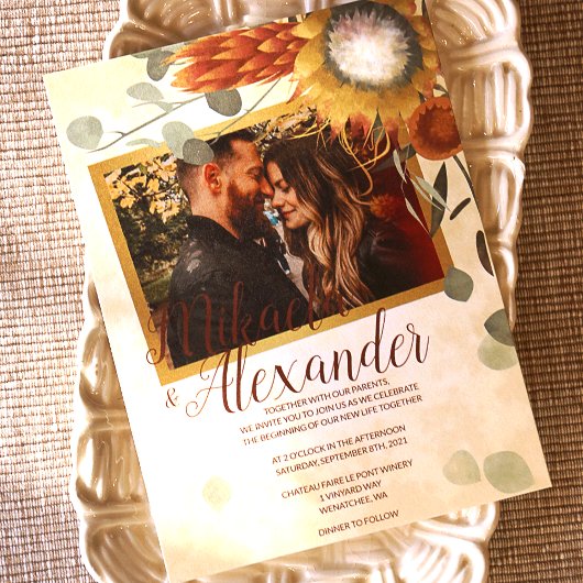 Herfst Gold, Bronzen Sage Groene Proteas Bruiloft Kaart