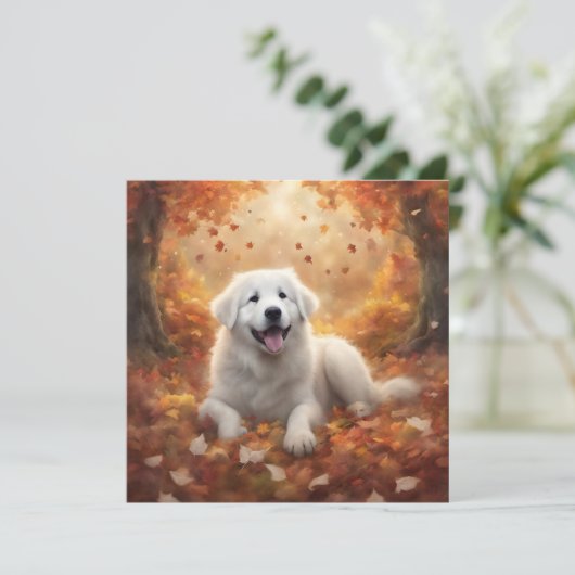 Herfst - Grote Pyreneeën Gelukkige Puppy Feestdagenkaart (Staand voorkant)