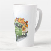 Herfst Harvest in een Green Truck Latte Mok (Rechterhoek)