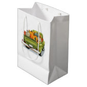 Herfst Harvest in een Green Truck Medium Cadeauzakje (Voorkant Gekanteld)