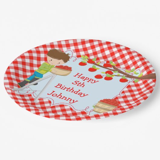 Herfst Herfst Apple Picking Brunette Boy Verjaarda Papieren Bordje (Gekanteld)