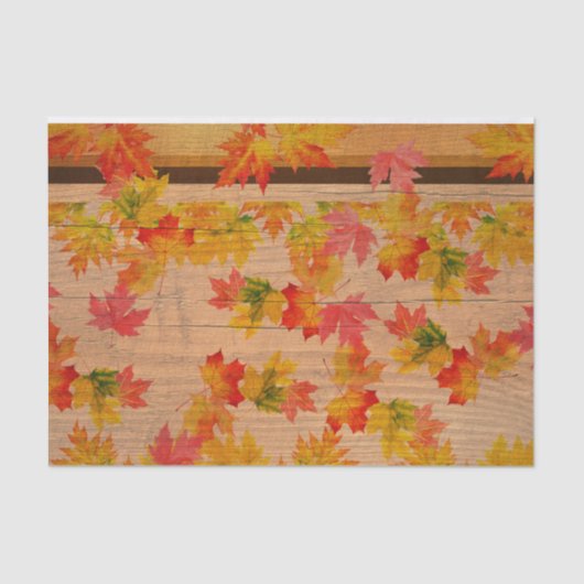 Herfst herfst maple lekt op schuurhout tissuepapier (Voorkant)