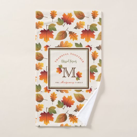 Herfst/Herfstbladeren Familie Monogram Thanksgivin Handdoek (Handdoek)