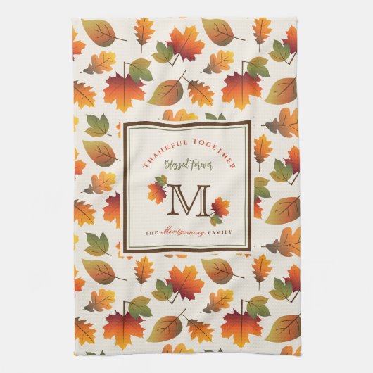 Herfst/Herfstbladeren Familie Monogram Thanksgivin Theedoek (Verticaal)