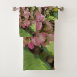 Herfst Hydrangea Bloei met Gouden Hosta Bladeren Bad Handdoek