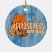 Herfst In De Adirondacks Met Herfstbladeren Beer T Keramisch Ornament (Voorkant)