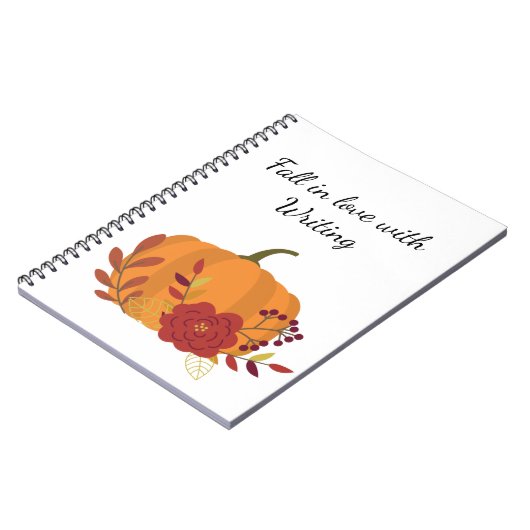 Herfst in liefde met het schrijven van pompoen met notitieboek (Linkerzijde)