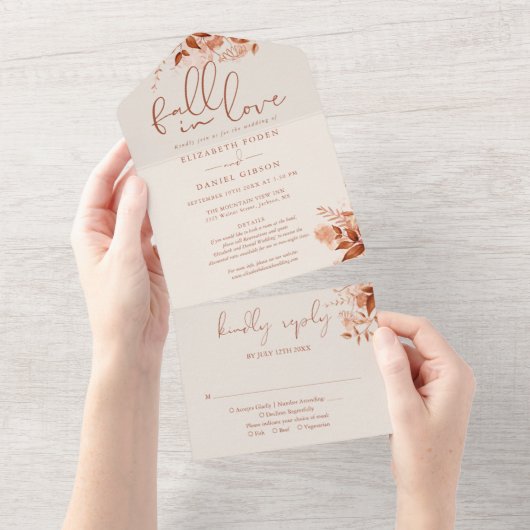Herfst In Liefde Rustieke Bloemen Details RSVP Bru All In One Uitnodiging (Afscheurbaar)