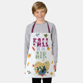 Herfst is in lucht met swingende wasbeer schort (Gedragen)