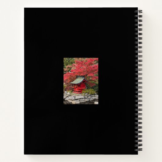 Herfst Japanse tuin en rode schrijn Notitieboek (Achterkant)