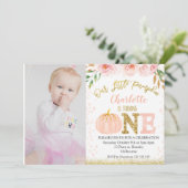 Herfst kleine pompoen pompoen verjaardagsuitnodigi kaart (Staand voorkant)