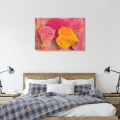 Herfst kleur op neergevallen bospijlstaaf canvas afdruk (Insitu (Slaapkamer))