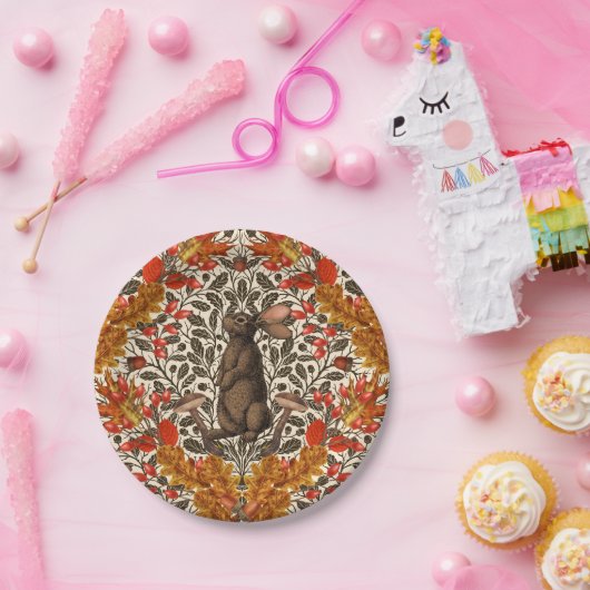 Herfst konijn op off white papieren bordje (Feest)