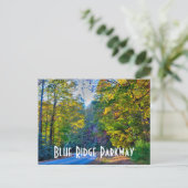 herfst op blauwe bergplaats briefkaart (Staand voorkant)