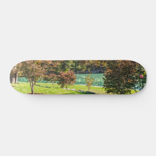 herfst op Dogwood Persoonlijk Skateboard (Horizontaal)