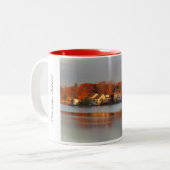 Herfst op Pine Lake #3 Tweekleurige Koffiemok (Voorkant links)