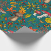 Herfst paddenstoelen, bladeren, noten en bessen op cadeaupapier (Hoek)